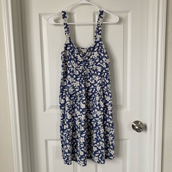 LOFT Tiered Summer Dress - Picture 1 of 9